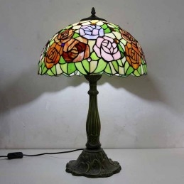 Lampu Meja Kaca Berwarna...